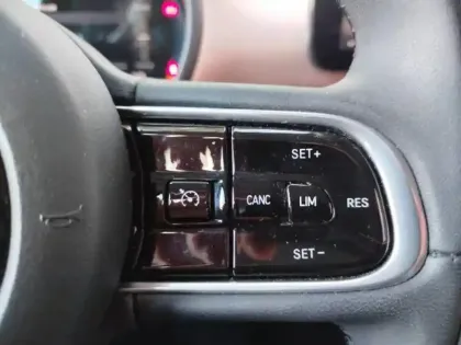 Photo 14 Fiat 500  e 95ch Icône