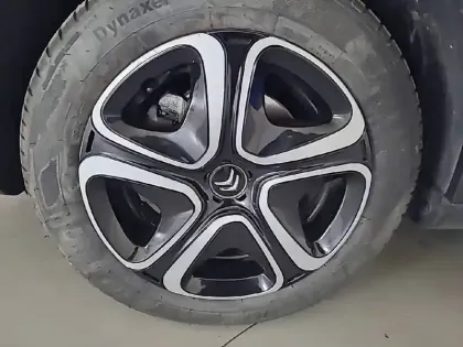 Photo 12 Citroën C3 Aircross  BlueHDi 120 S&S EAT6