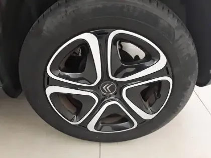 Photo 32 Citroën C3 Aircross  PureTech 82 BVM5