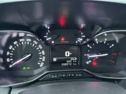 Photo 9 Citroën C3 Aircross  PureTech 82 BVM5