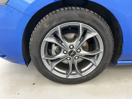 Photo 94 Ford Focus  1.0 EcoBoost 125 S&S