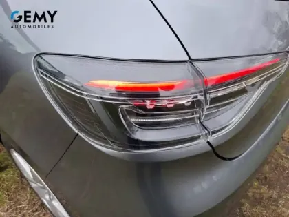 Photo 16 Renault Clio  E-Tech full hybrid 145 ch GSR2