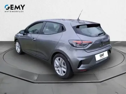 Photo 6 Renault Clio  E-Tech full hybrid 145 ch GSR2