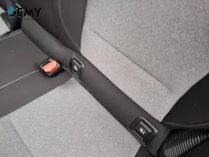 Photo 18 Renault Clio  E-Tech full hybrid 145 ch GSR2