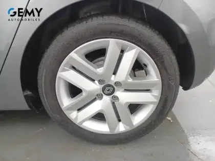 Photo 40 Renault Clio Gén. V (BJA) Ph2 Evolution 5