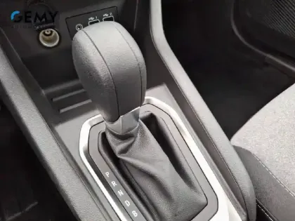 Photo 25 Renault Clio  E-Tech full hybrid 145 ch GSR2