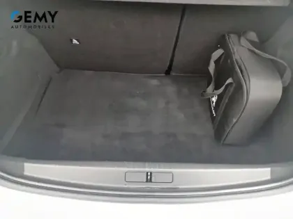 Photo 5 Peugeot 208  Electrique 50 kWh 136ch