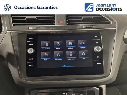 Photo 16 Volkswagen Tiguan  1.5 TSI 150ch DSG7