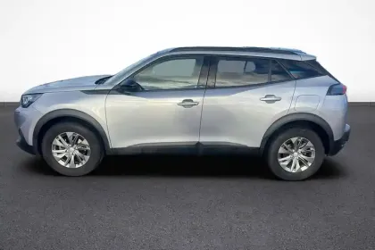 Photo 24 Peugeot 2008  PureTech 100 S&S BVM6