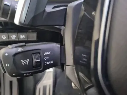 Photo 98 Peugeot 508  SW Hybrid4 360 e-EAT8 Peugeot Sport Engineered