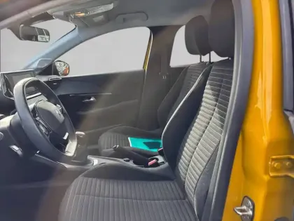 Photo 10 Peugeot 208  PureTech 75 S&S BVM5