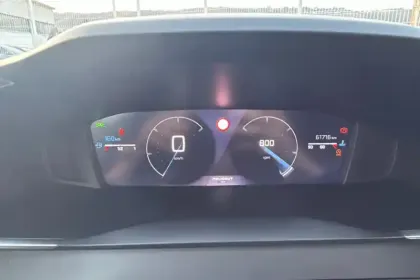 Photo 16 Peugeot 208  100 S&S BVM6