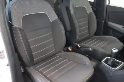 Photo 31 Dacia Sandero  SCe 65 - 22