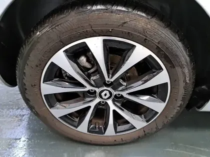 Photo 100 Renault Clio  TCe 90