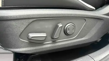 Photo 18 Kia Sportage  Hybride 239 ch BVA6