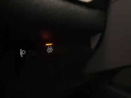 Photo 17 Peugeot 208  PURETECH 75 S&S BVM5