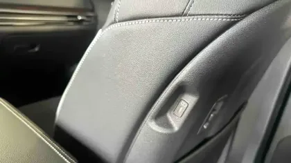 Photo 27 Kia Sportage  Hybride 239 ch BVA6