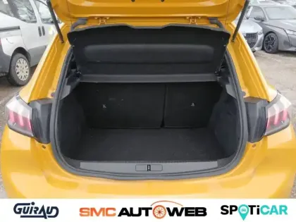 Photo 69 Peugeot 208  PureTech 130 S&S EAT8