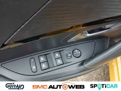 Photo 75 Peugeot 208  PureTech 130 S&S EAT8