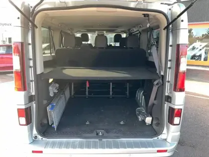 Photo 37 Renault Trafic  Blue dCi 150