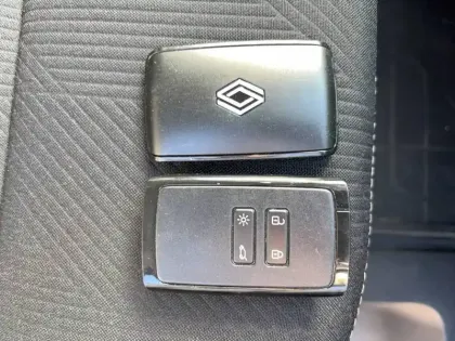 Photo 28 Renault Trafic  Blue dCi 150