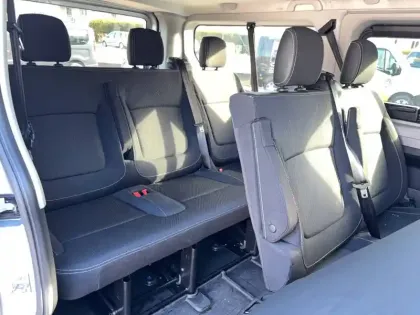 Photo 27 Renault Trafic  Blue dCi 150