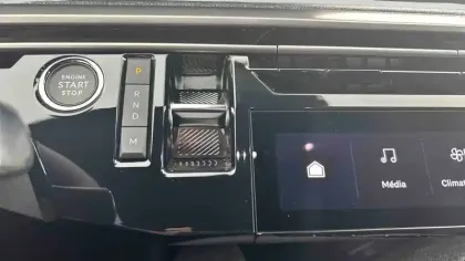 Photo 62 Peugeot 3008  Hybrid 145 e-DCS6