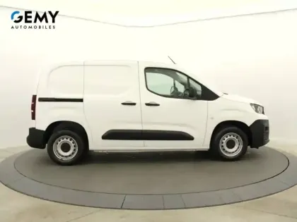 Photo 43 Peugeot Partner  FOURGON STANDARD 650 KG BLUEHDI 100 S&S BVM6