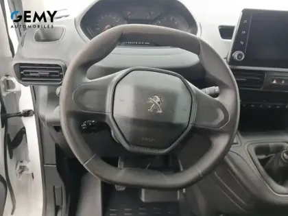 Photo 12 Peugeot Partner  FOURGON STANDARD 650 KG BLUEHDI 100 S&S BVM6