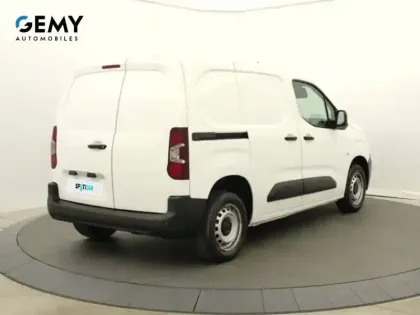 Photo 17 Peugeot Partner  FOURGON STANDARD 650 KG BLUEHDI 100 S&S BVM6