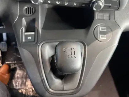 Photo 8 Citroën Berlingo  VAN TAILLE M 650KG BLUEHDI 100 S&S BVM6