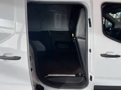 Photo 39 Citroën Berlingo  VAN TAILLE M 650KG BLUEHDI 100 S&S BVM6