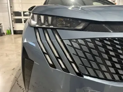 Photo 15 Peugeot 3008  Hybrid 145 e-DCS6