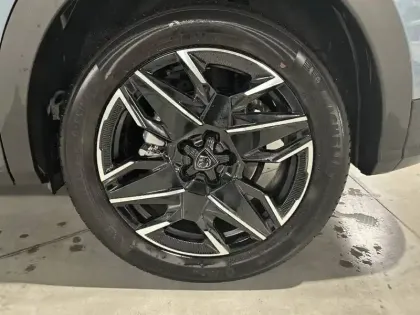 Photo 12 Peugeot 3008  Hybrid 145 e-DCS6