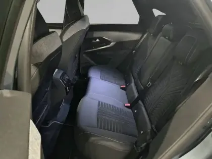 Photo 11 Peugeot 3008  Hybrid 145 e-DCS6