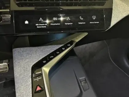 Photo 17 Peugeot 3008  Hybrid 145 e-DCS6