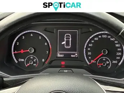 Photo 18 Volkswagen T-roc  1.0 TSI 115 Start/Stop BVM6