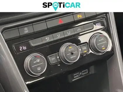 Photo 27 Volkswagen T-roc  1.0 TSI 115 Start/Stop BVM6