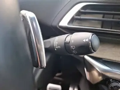 Photo 27 Peugeot 3008  BlueHDi 130ch S&S EAT8