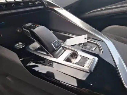 Photo 13 Peugeot 3008  BlueHDi 130ch S&S EAT8