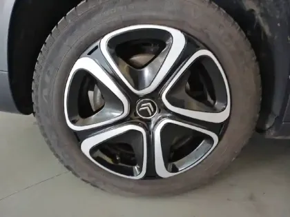 Photo 12 Citroën C3 Aircross  PureTech 110 S&S BVM6