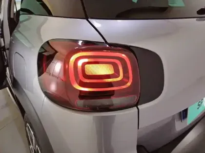 Photo 16 Citroën C3 Aircross  PureTech 110 S&S BVM6