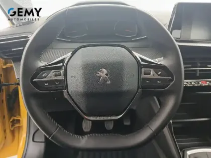 Photo 15 Peugeot 208  PureTech 75 S&S BVM5