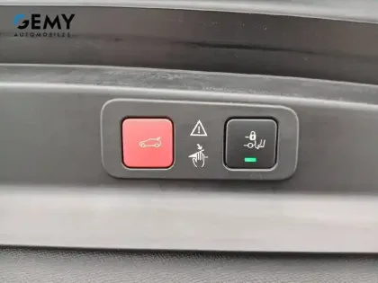 Photo 27 Peugeot 5008  BlueHDi 180ch S&S EAT8