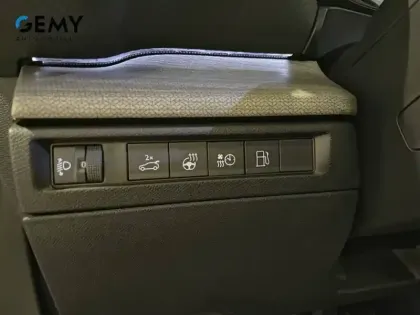 Photo 18 Citroën C5  X Hybride Rechargeable 225 S&S e-EAT8