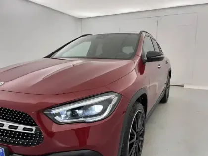 Photo 32 Mercedes GLA  250 e 8G-DCT