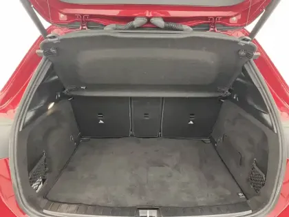 Photo 13 Mercedes GLA  250 e 8G-DCT