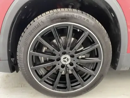 Photo 12 Mercedes GLA  250 e 8G-DCT