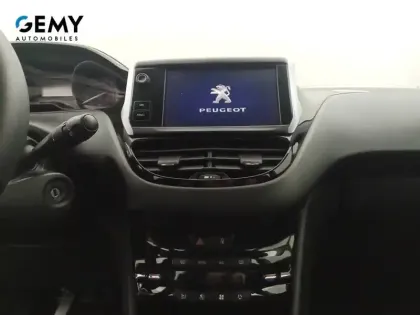 Photo 13 Peugeot 208  BlueHDi 100ch S&S BVM5