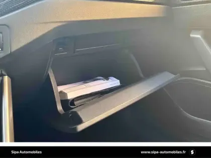 Photo 56 Volkswagen Polo  1.0 TSI 95 S&S DSG7